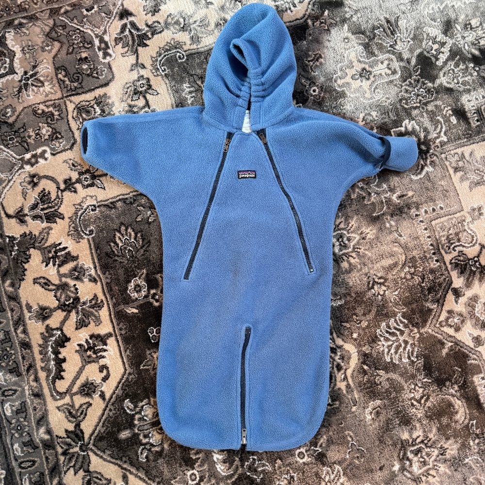 6m baby Patagonia blue synchilla bunting fleece